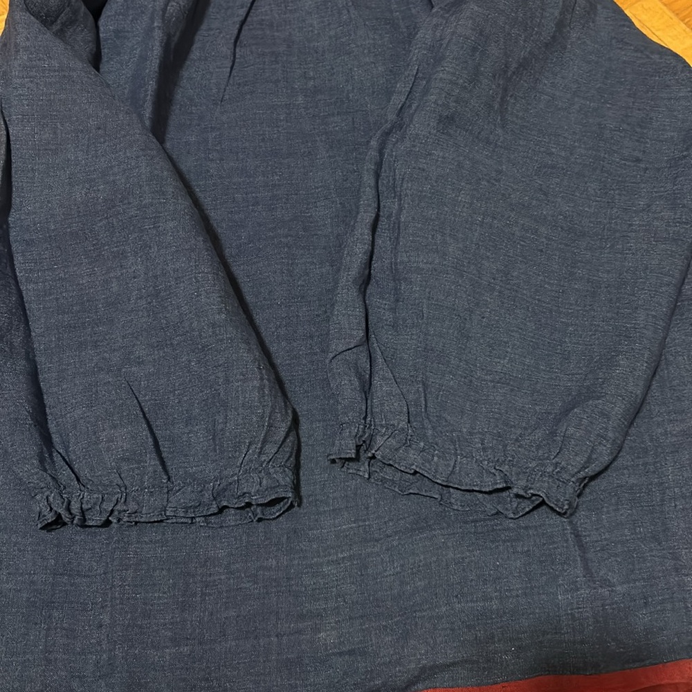 Runaway  Bicycle Navy Blue Top with Red Trim - Picture 12 of 16